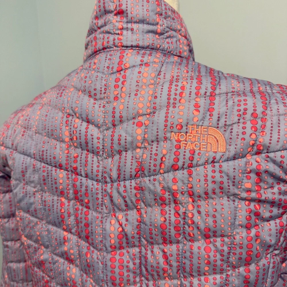 The North‎ Face Girls Thermoball Full Zip Jacket Size L(14-16)
